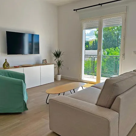 Apartment Apartamento La Veleta - Ole Solutions