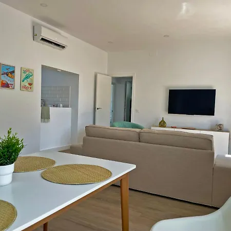 Apartment Apartamento La Veleta - Ole Solutions